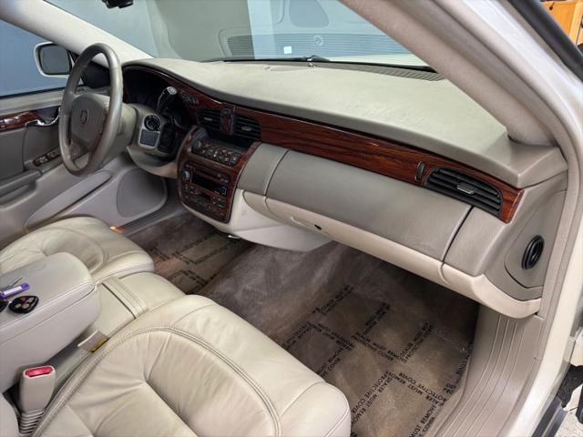 2003 Cadillac DeVille Standard