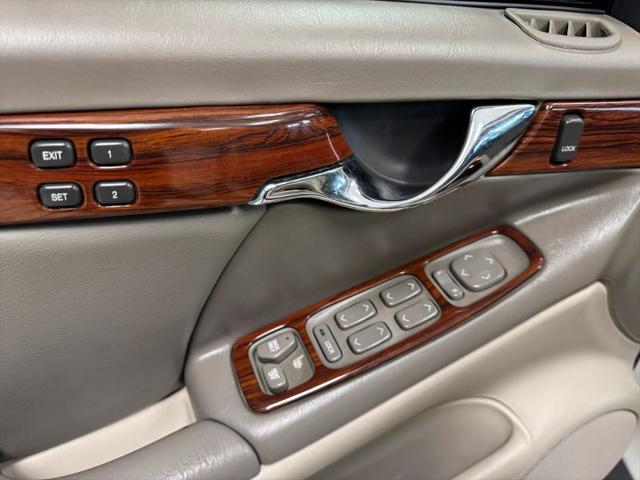 2003 Cadillac DeVille Standard