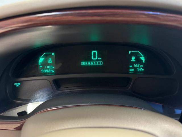 2003 Cadillac DeVille Standard