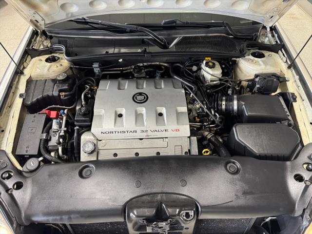 2003 Cadillac DeVille Standard