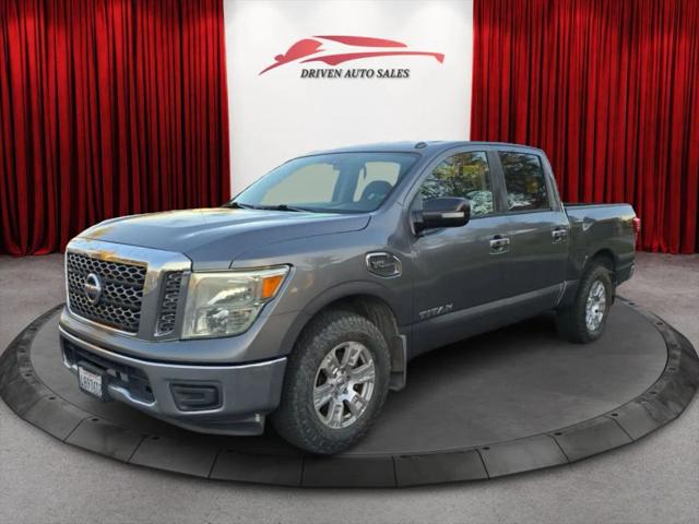 2017 Nissan Titan SV for sale in Coachella, CA
