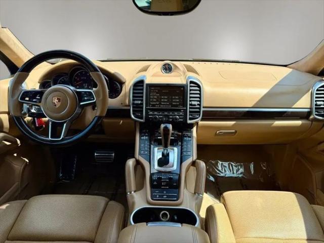 2016 Porsche Cayenne GTS