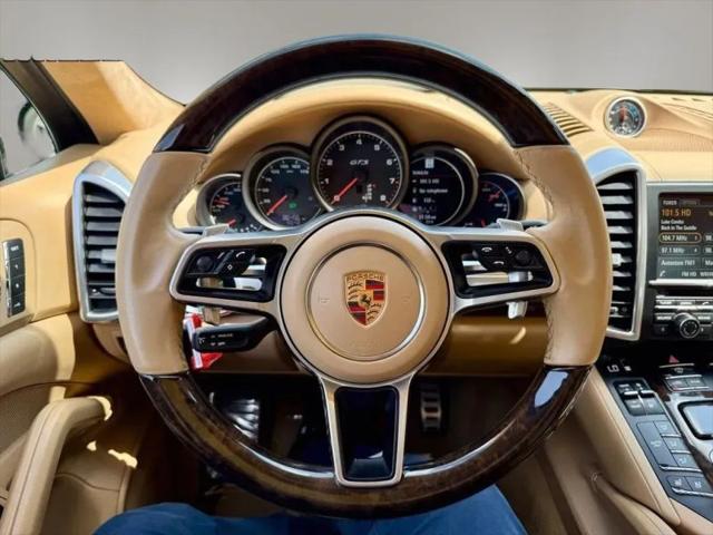2016 Porsche Cayenne GTS