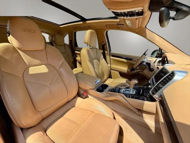 2016 Porsche Cayenne GTS