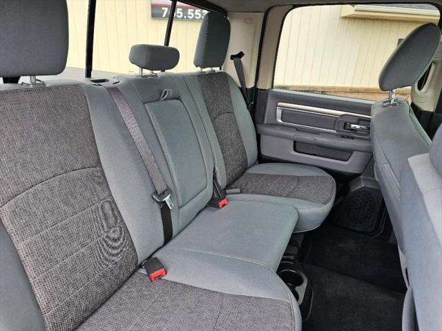 2018 Ram 1500 Big Horn Crew Cab 4x4 57 Box
