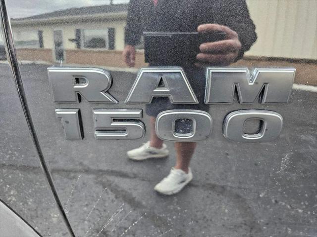 2018 Ram 1500 Big Horn Crew Cab 4x4 57 Box