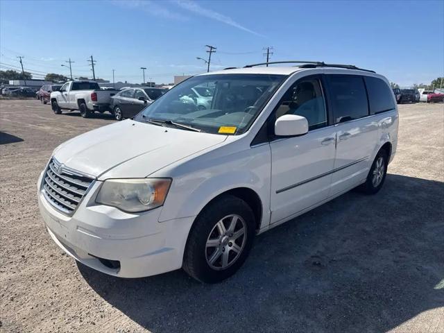 2009 Chrysler Town & Country Touring for sale in Troy, MI