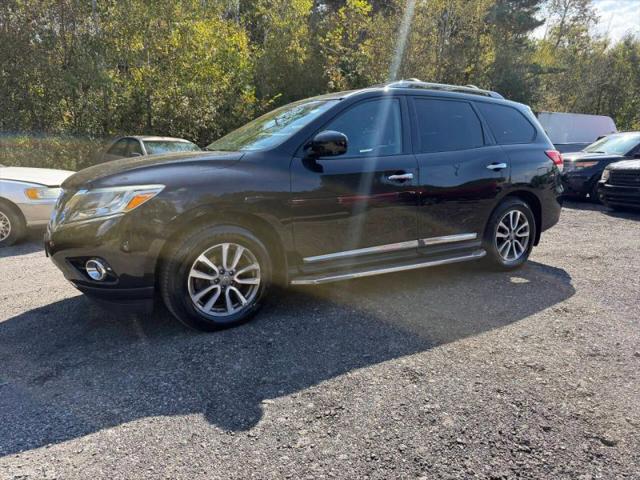 2016 Nissan Pathfinder SL for sale in Irving, NY