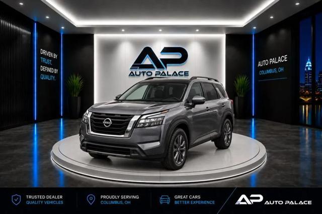 2022 Nissan Pathfinder SV 4WD for sale in Columbus, OH