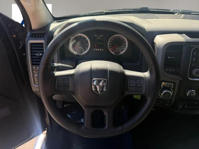2017 Ram 1500 Express Quad Cab 4x4 64 Box