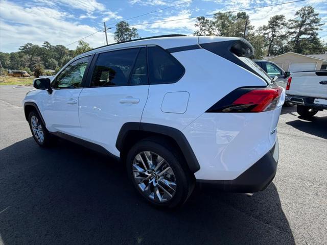 2020 Toyota RAV4 XLE Premium