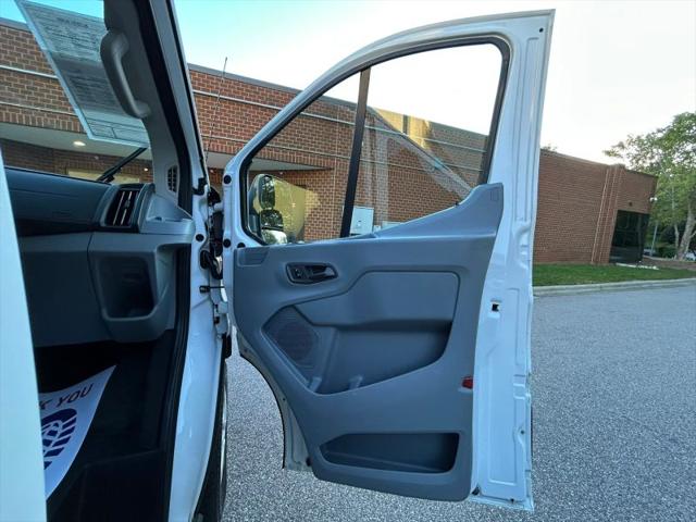 2018 Ford Transit XLT