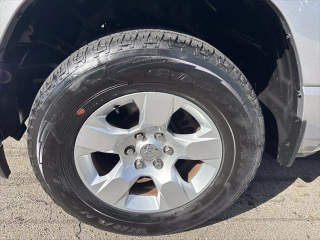 2023 Ram 1500 Big Horn Crew Cab 4x4 57 Box