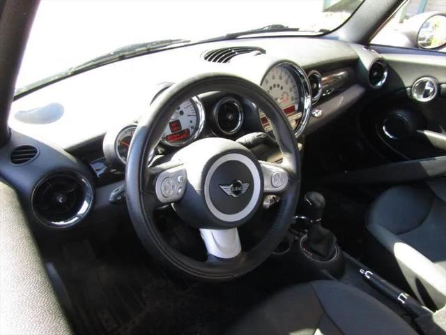 2010 MINI Cooper Cooper