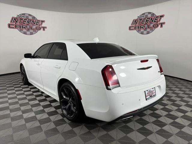 2021 Chrysler 300 300S