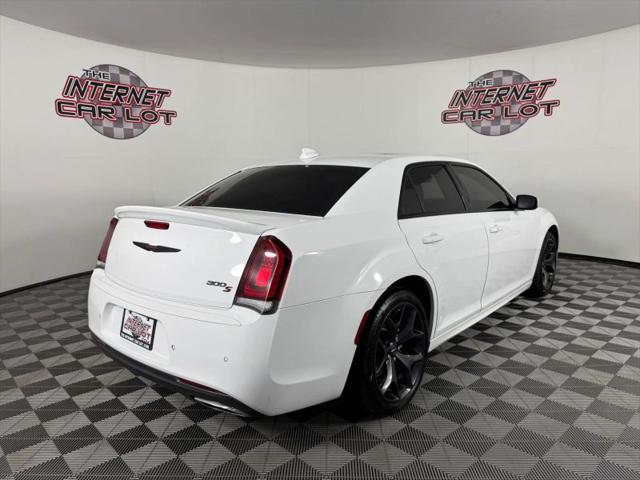 2021 Chrysler 300 300S