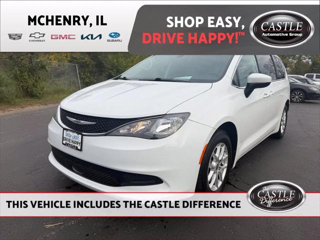 2021 Chrysler Voyager LXI for sale in McHenry, IL