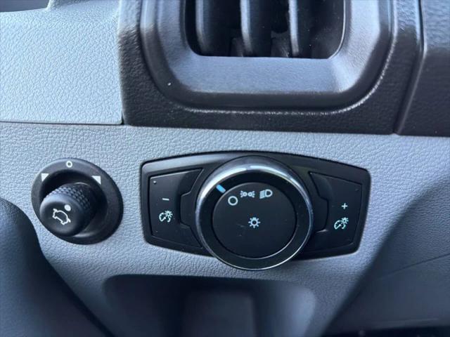 2016 Ford Transit w/60/40 Side Door w/RWB