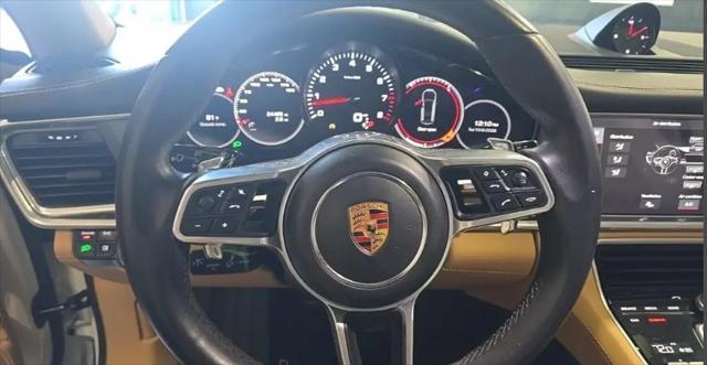 2020 Porsche Panamera Panamera