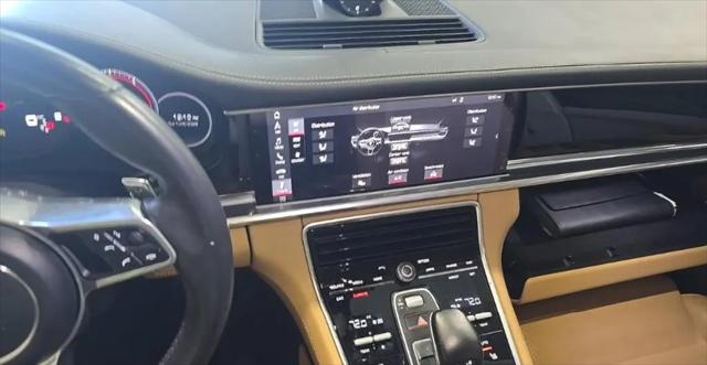 2020 Porsche Panamera Panamera