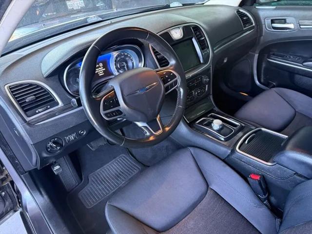 2019 Chrysler 300 Touring