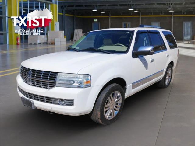 2008 Lincoln Navigator Base for sale in Whitehouse, TX