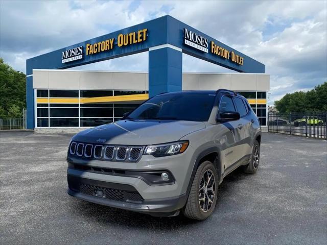 2024 Jeep Compass Latitude 4x4 for sale in South Charleston, WV