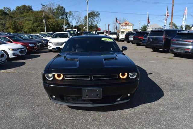 2022 Dodge Challenger SXT