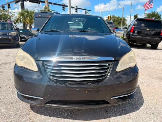 2011 Chrysler 200 Limited