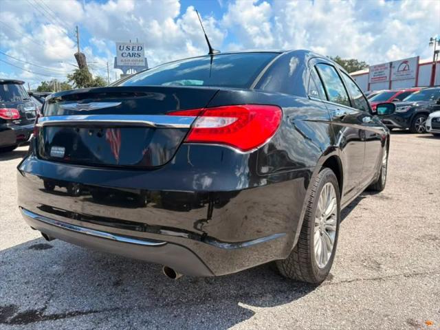 2011 Chrysler 200 Limited