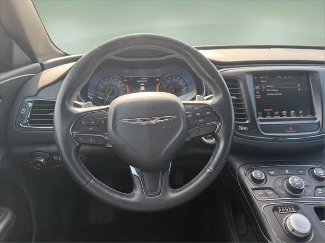 2016 Chrysler 200 S