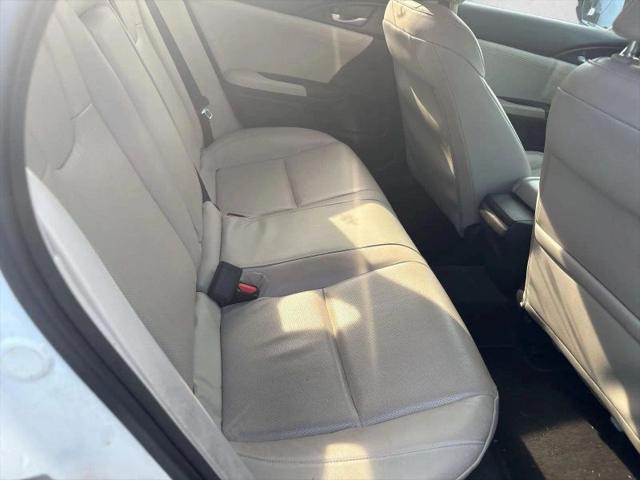 2021 Honda Insight Touring