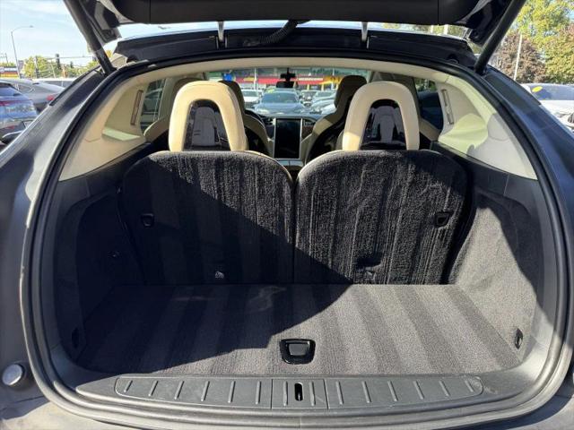 2016 Tesla Model X 90D