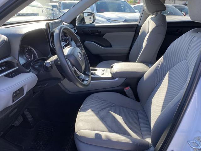 2023 Toyota Highlander L