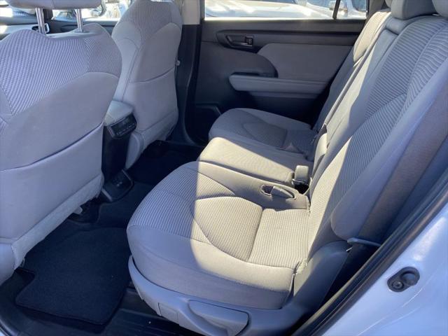2023 Toyota Highlander L
