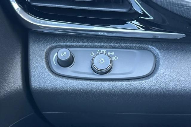 2026 Buick NV Sport Touring FWD