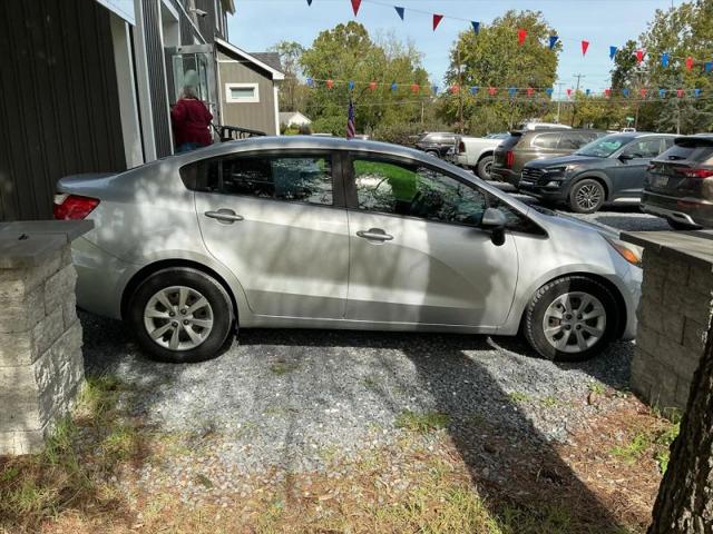2016 Kia Rio LX