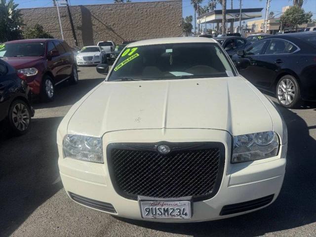2007 Chrysler 300 Base