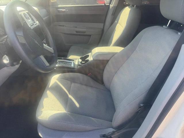 2007 Chrysler 300 Base