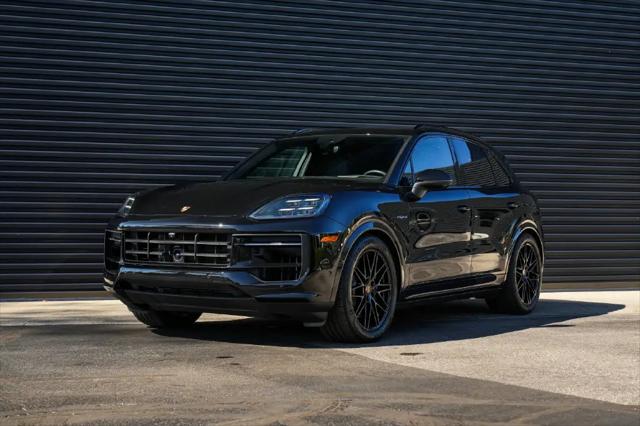 2026 Porsche Cayenne E-Hybrid Unknown for sale in North Olmsted, OH