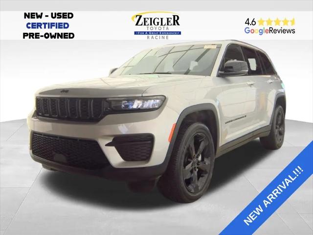 2023 Jeep Grand Cherokee Altitude X 4x4 for sale in Mount Pleasant, WI