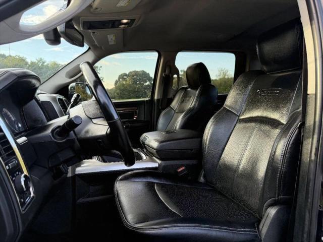 2018 Ram 3500 Laramie Crew Cab 4x4 8 Box