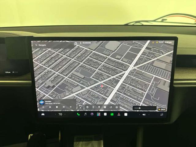 2022 Tesla Model X Dual Motor All-Wheel Drive