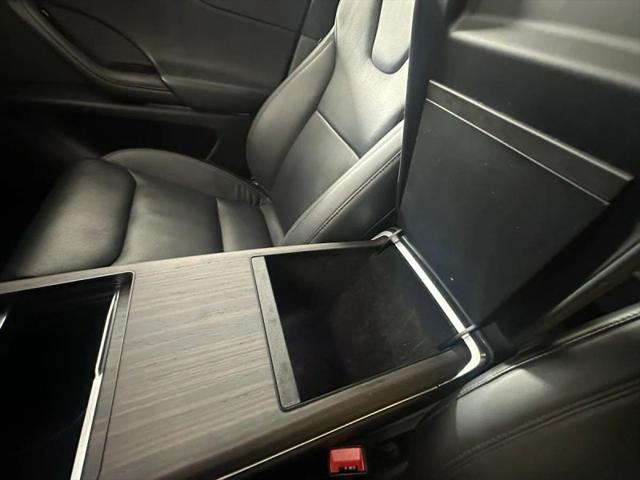 2022 Tesla Model X Dual Motor All-Wheel Drive