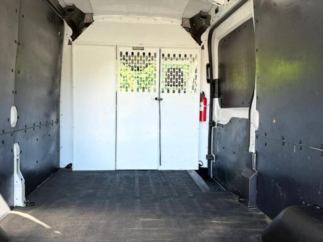 2019 Ford Transit Medium Roof w/Sliding Side Door w/LWB