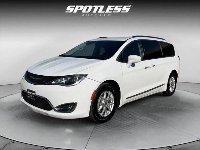 2020 Chrysler Pacifica Touring L for sale in San Antonio, TX