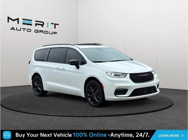 2024 Chrysler Pacifica Limited AWD for sale in Jacksonville, FL