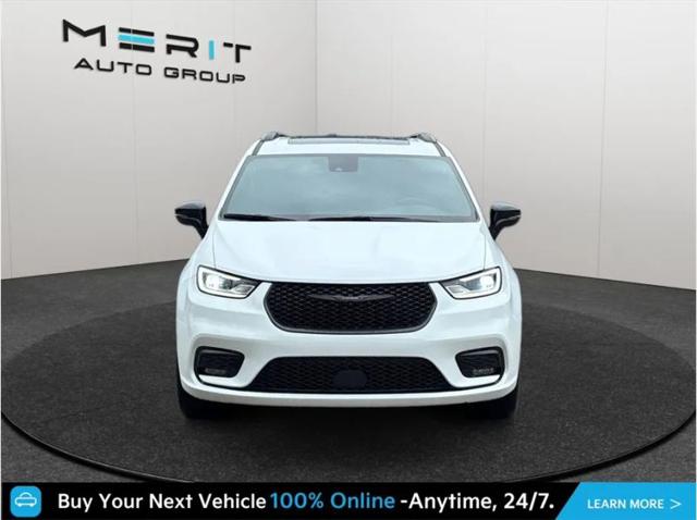 2024 Chrysler Pacifica Limited AWD