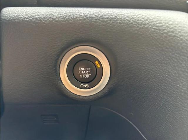 2024 Chrysler Pacifica Limited AWD