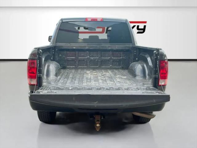 2023 Ram 1500 Classic Tradesman Crew Cab 4x4 57 Box